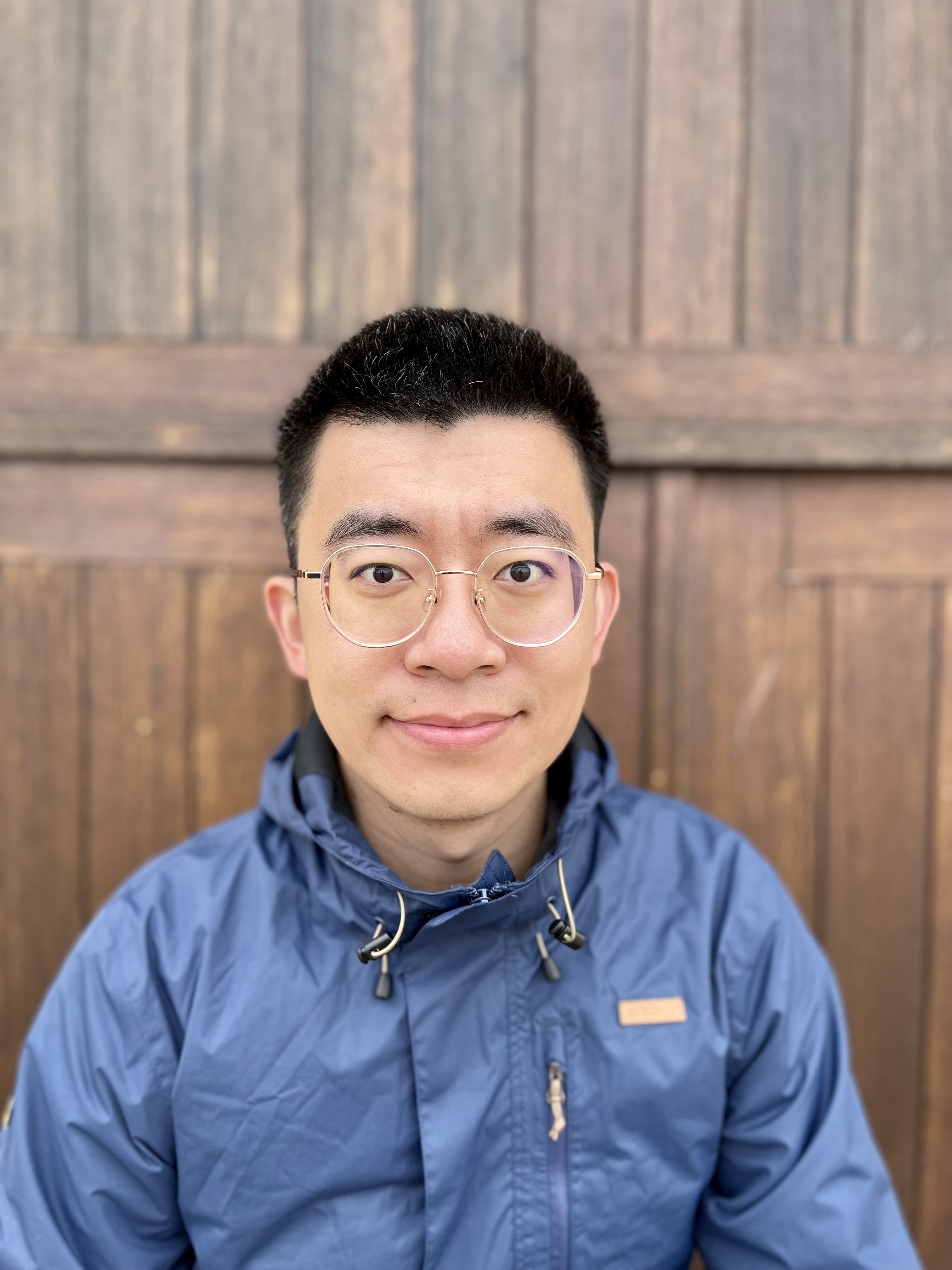 Profile picture of Aaron Li
