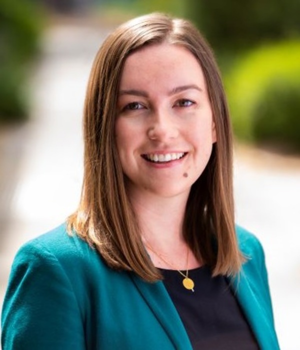 Profile picture of Julia Stone