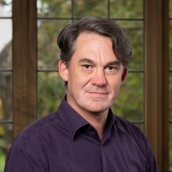Profile picture of Martin Bush