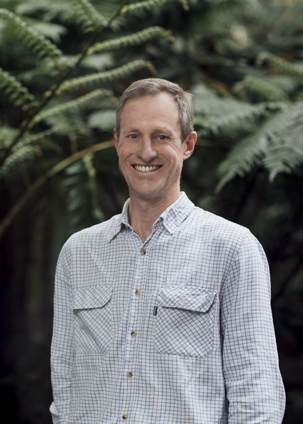 Profile picture of Jonathan Holland