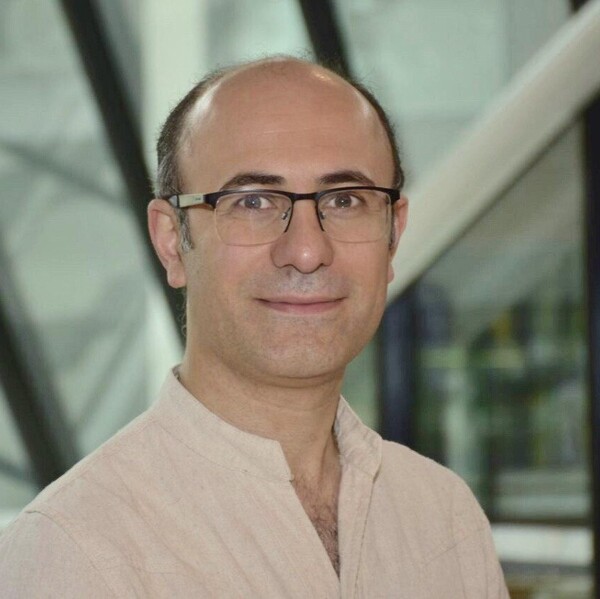 Profile picture of Mehrdad Parsa