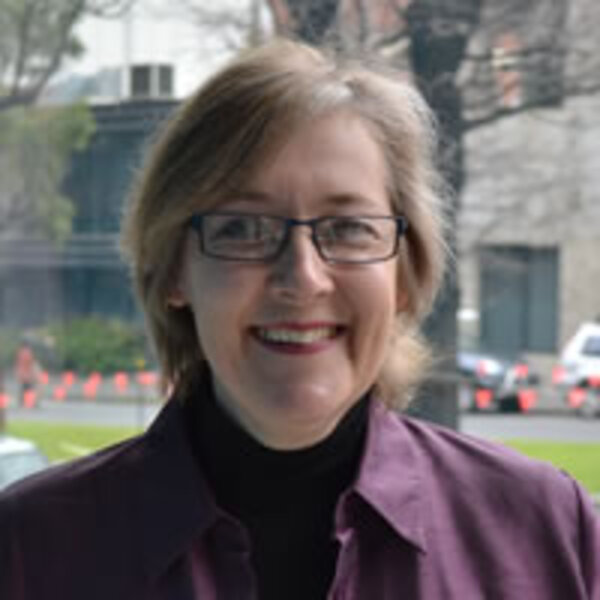 Profile picture of Amanda Whiting