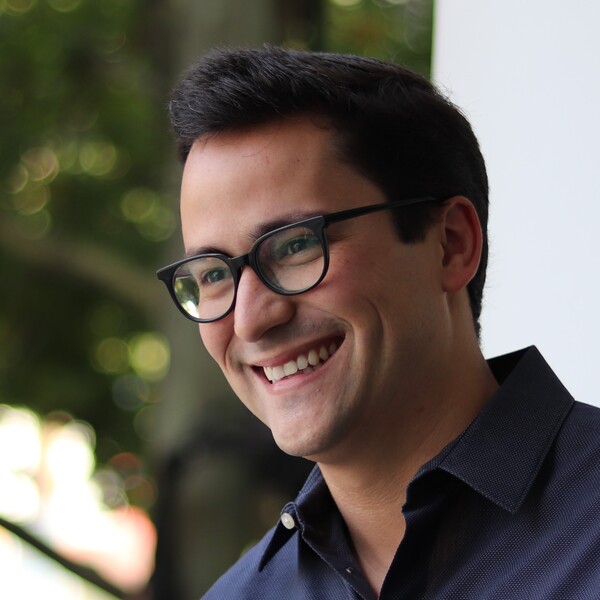 Profile picture of Eduardo Velloso