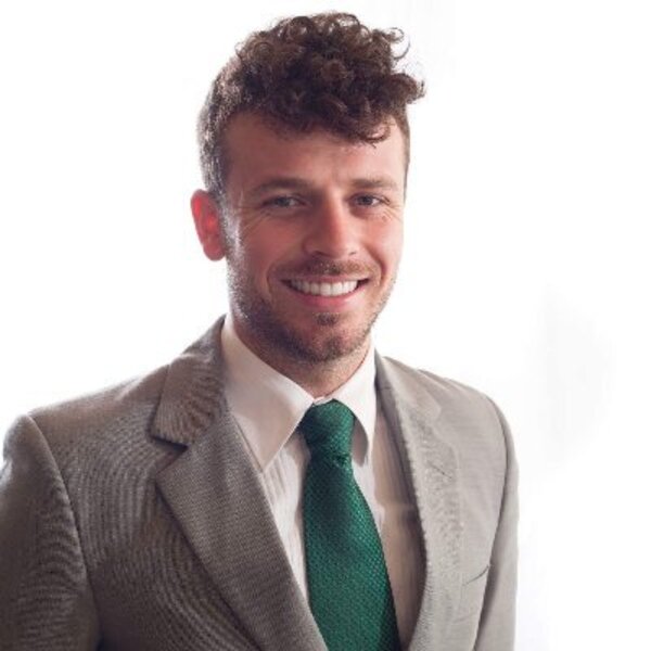 Profile picture of Sam Miles