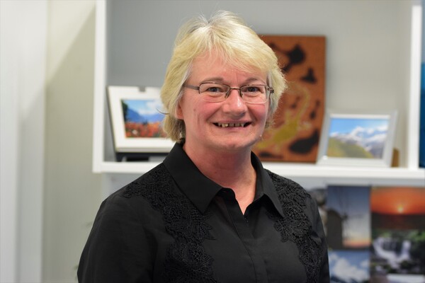 Profile picture of Jenny Chesters