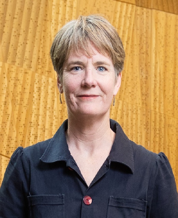 Profile picture of Sarah Bell