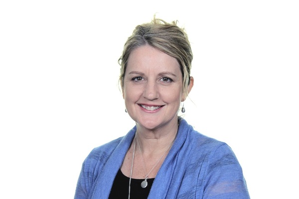 Profile picture of Fiona Dobson